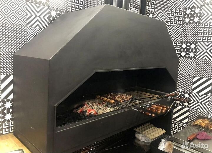 Мангал с дымоотведением Закрытый