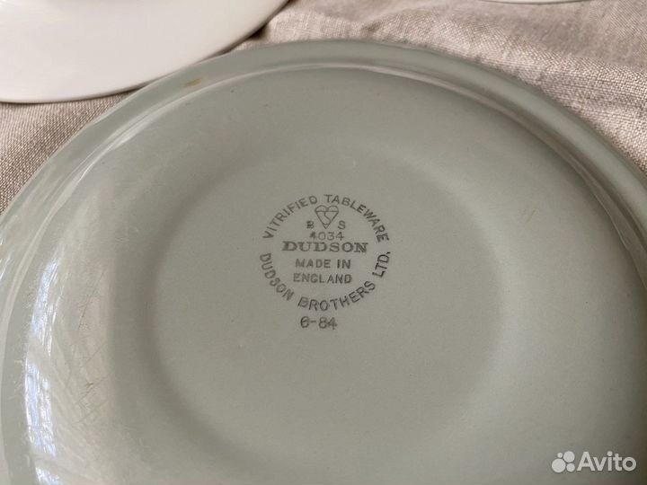 Тарелки керамика Англия и фарфор Kuchenland