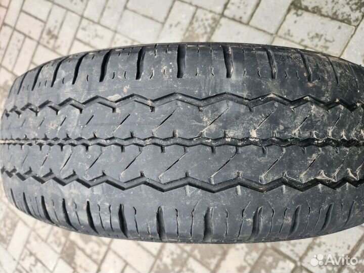 Hankook Radial RA08 215/70 R16C 110