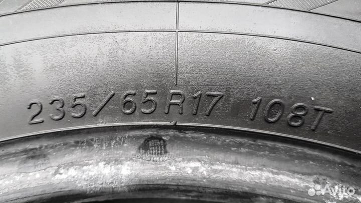 Yokohama Ice Guard IG35 235/65 R17 108T