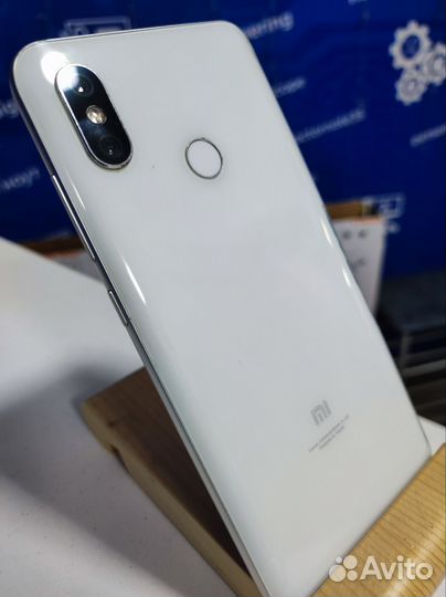 Xiaomi Mi 8, 6/128 ГБ