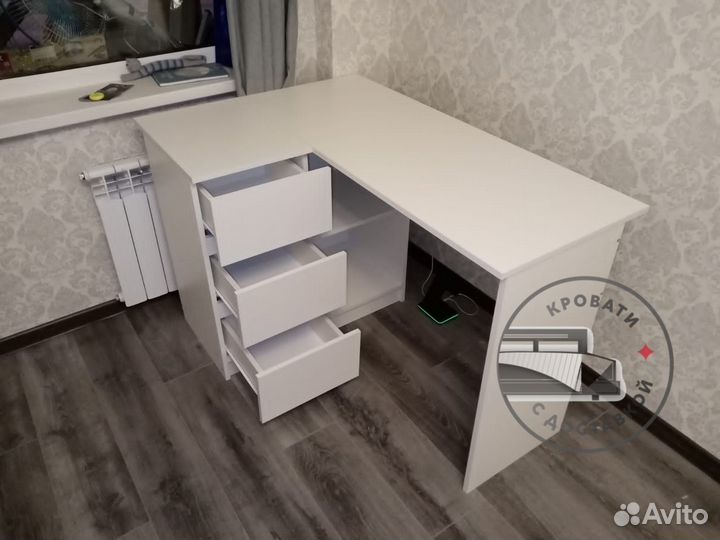 Стол IKEA