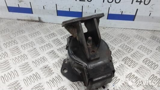 Подушка двигателя дизельная mitsubishi pajero 4 (4