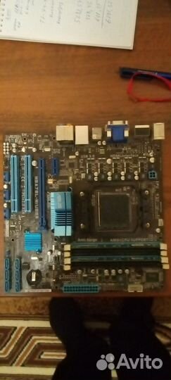 Материнская плата