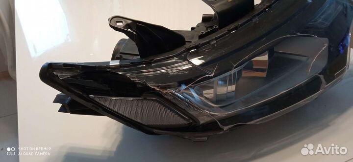 Правая передняя фара на Мицубиси аутлендер 2018 г