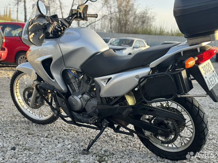 Honda XL600V Transalp, 2001