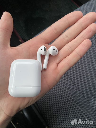 Airpods 2