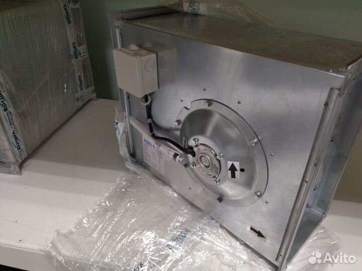 Канальный вентилятор прямоугольный (сеть 220 /380)