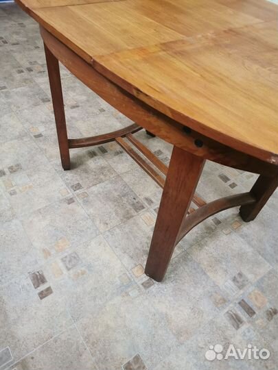 Кухонный стол бу, овальный, раздвижной