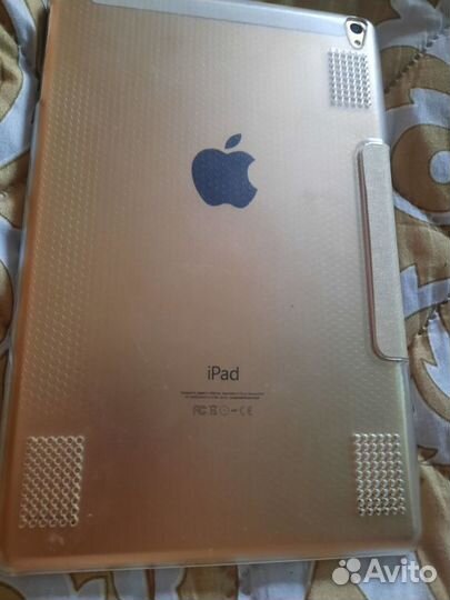 iPad планшет