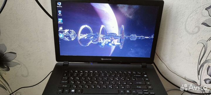 Ноутбук intel pentium N3530, ssd 500 гб, ram 8 гб