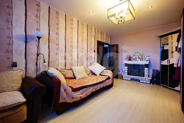 3-к. квартира, 70 м², 5/5 эт.