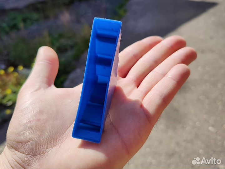 Уголок защитный для стекла, зеркал, металла