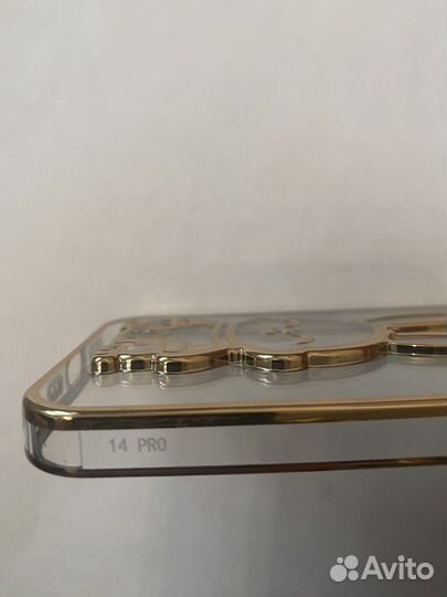 Чехол на iPhone 14 Pro