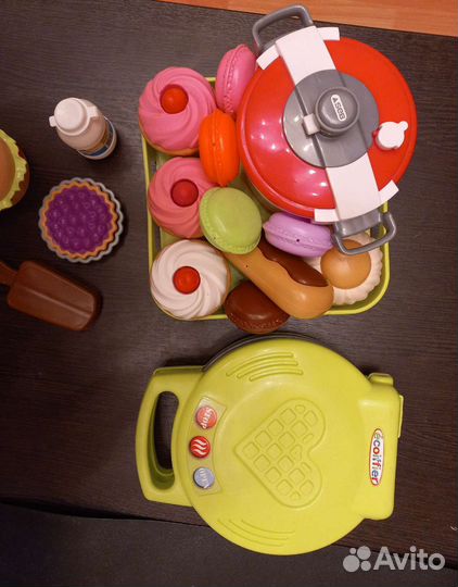 Народ для кухонки ecoiffier smoby