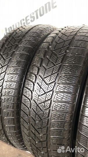 Pirelli Winter Sottozero 3 235/45 R18