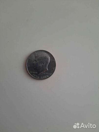 Юбилейные монеты