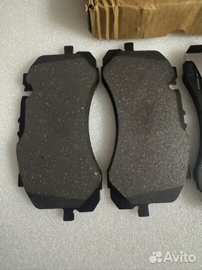 Тормозные колодки передние VAG