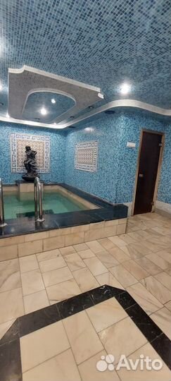 Баня с теплым бассейном