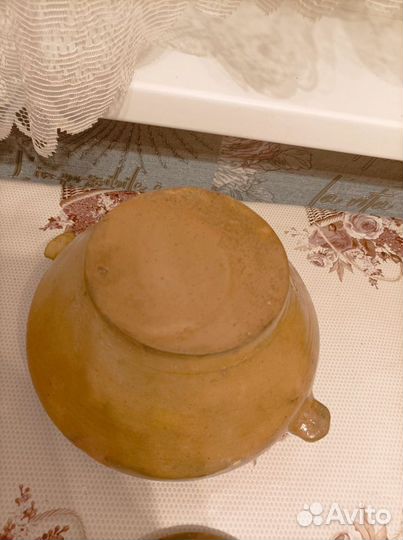 Глиняные горшки, плошка, миски