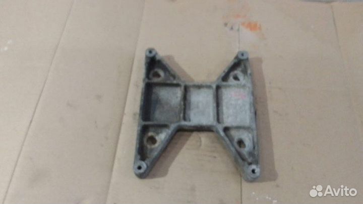 Кронштейн блока управления двигателем Man Tga