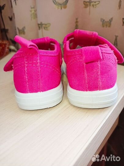 Сандалии для девочки 20