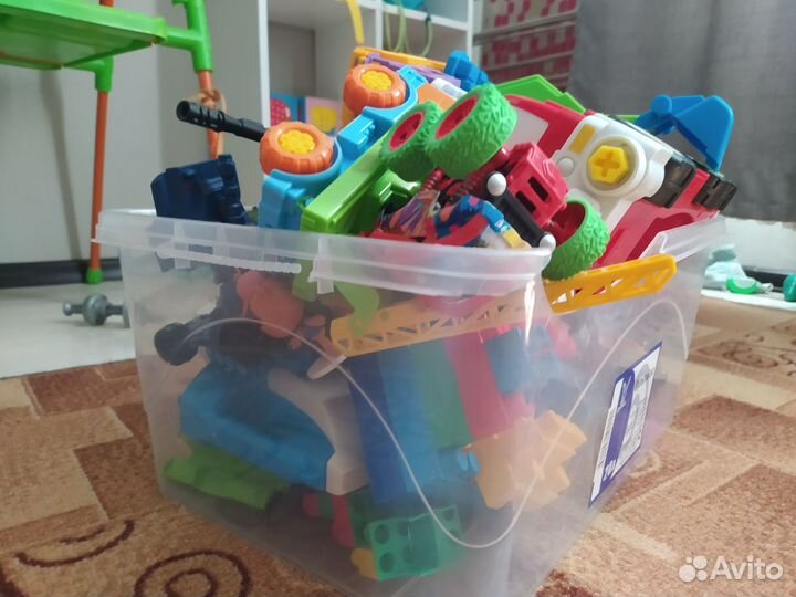 Детские игрушки