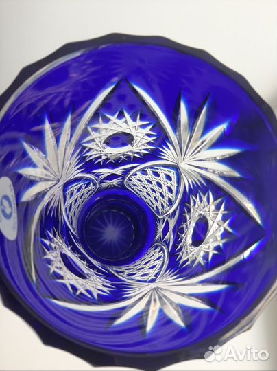 Хрустальная ваза