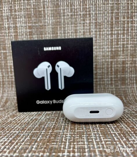 Кейс для наушников Samsung Buds 3 pro