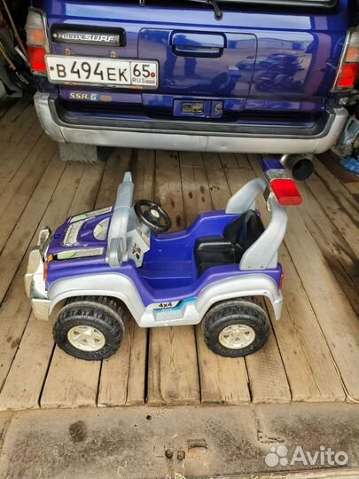 Детский электромобиль джип