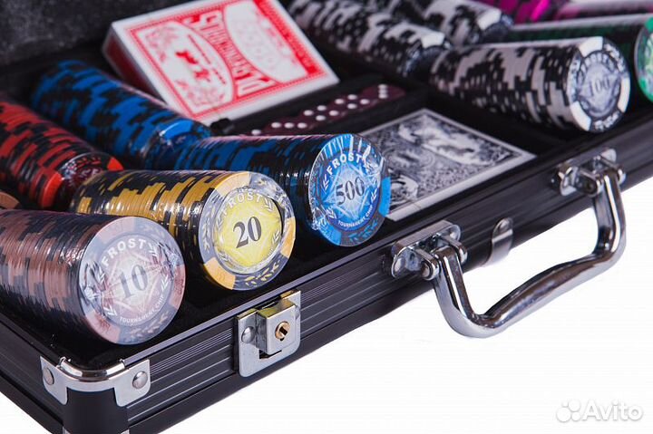 Набор для покера Frost на 300 фишек 61748