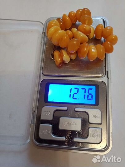 Янтарный браслет