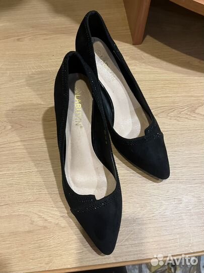 Туфли женские