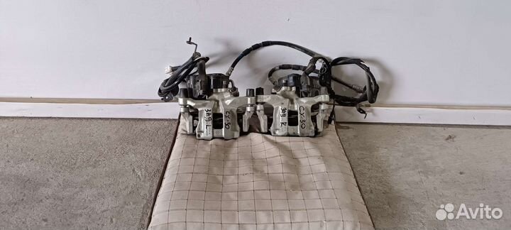 Суппорта Задние Левый Правый Mazda CX-30, Оригинал