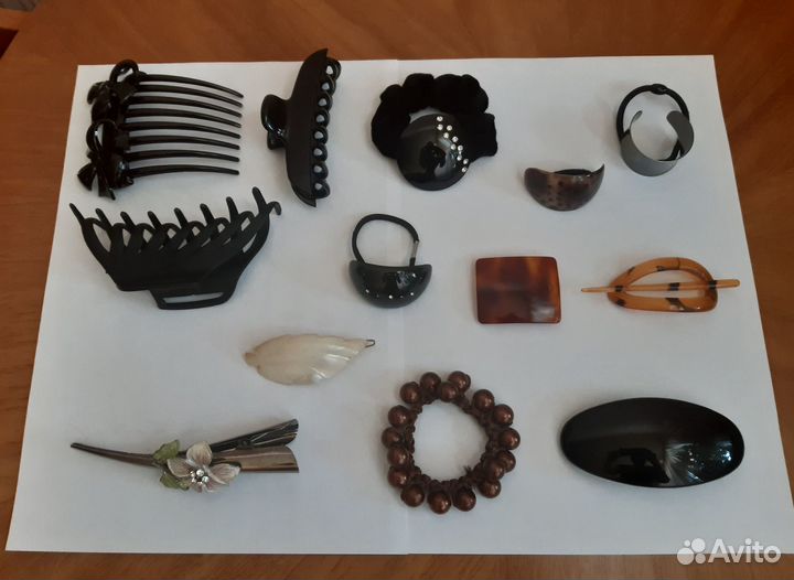 Заколки и резинки для волос. Много