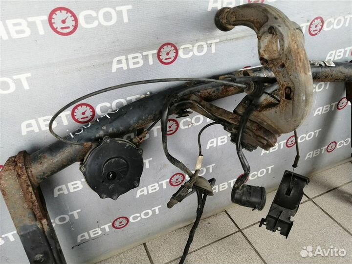 Фаркоп поворотный Audi A6 4G 20112018