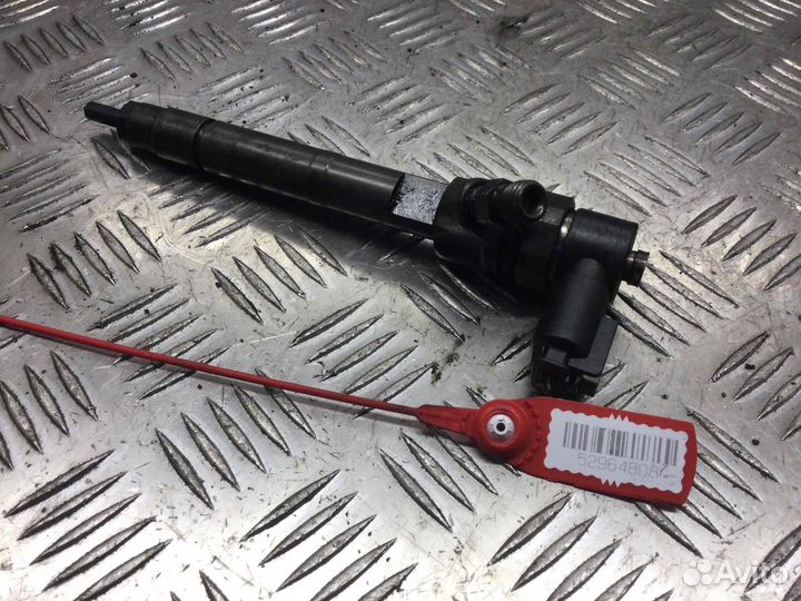 Форсунка Mercedes C-klasse a6460700787; 0445119283