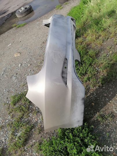 Бампер задний i 40