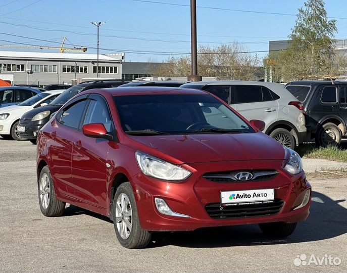 Hyundai Solaris 1.6 AT, 2012, 197 293 км