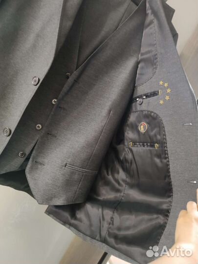 Школьная форма тройка на 8 и 9, 10 класс