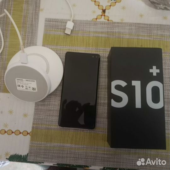 Samsung Galaxy S10+, 8/128 ГБ