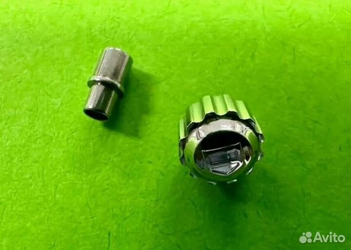 Заводная головка на часы TAG Heuer Оригинал