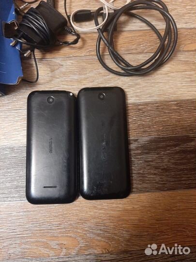 Nokia 225