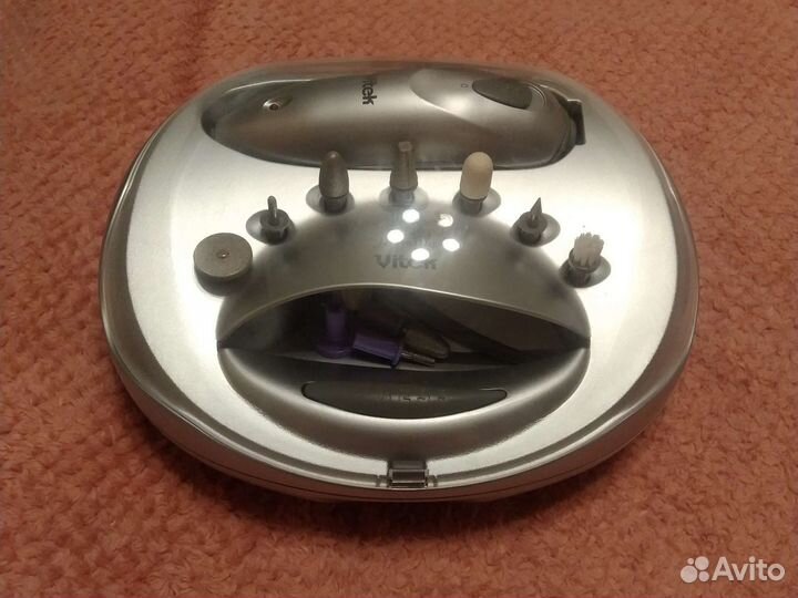 Маникюрный набор Vitek Jasmine