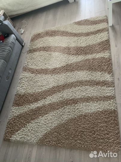 Ковер с длинным ворсом