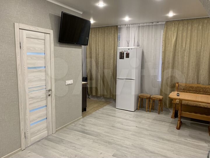 2-к. квартира, 60 м², 1/2 эт.