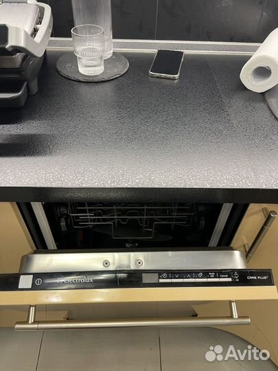 Посудомоечная машина electrolux 45см