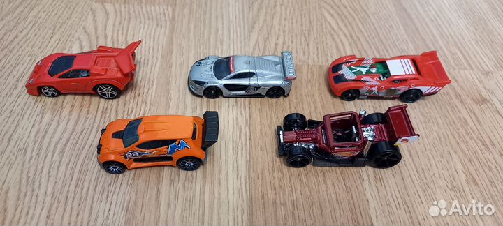 Hot wheels гоночные машинки, мотоциклы, самолеты