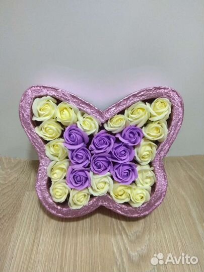 Коробка с мыльными розами