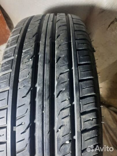 Dunlop Grandtrek PT3 215/65 R16